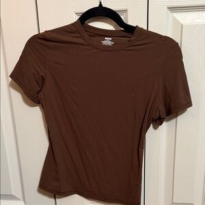 Skims fits everybody tee